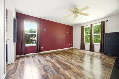 383 Woodview Circle #A, Elgin, IL 60120 - Photo 9