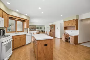 17613 Ryan Ln, Orland Park, IL 60467 - Photo 11