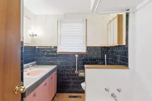 934 Pennsylvania Ave, Aurora, IL 60506 - Photo 13