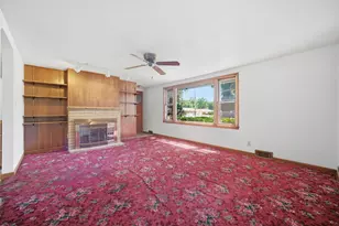 934 Pennsylvania Ave, Aurora, IL 60506 - Photo 5