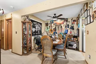 1118 Ingalls Ave, Joliet, IL 60435 - Photo 11