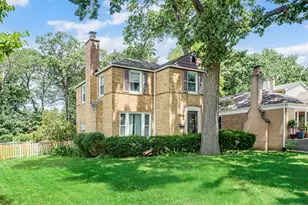 5344 Mulford St, Skokie, IL 60077 - Photo 1