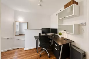 2011 W Chase Ave, Chicago, IL 60645 - Photo 13