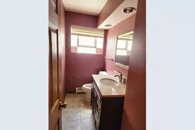 8465 W Berwyn Avenue #1, Chicago, IL 60656 - Photo 13