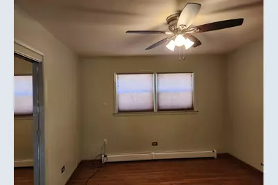 8465 W Berwyn Avenue #1, Chicago, IL 60656 - Photo 11
