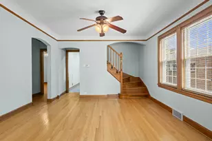 6950 W Barry Ave, Chicago, IL 60634 - Photo 9