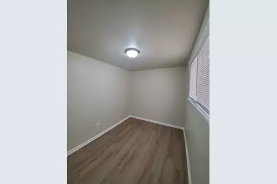 7445 W 64th Street, Summit, IL 60501 - Photo 23