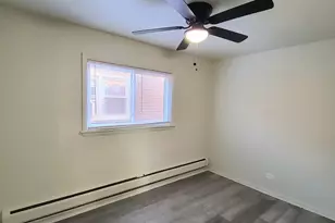 7445 W 64th St, Summit, IL 60501 - Photo 5