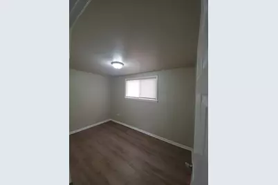 7445 W 64th Street, Summit, IL 60501 - Photo 21