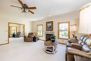 9208 N 14500E Rd, Grant Park, IL 60940 - Photo 9