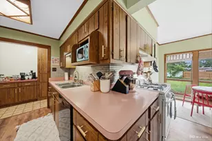 11647 S Tripp Ave, Alsip, IL 60803 - Photo 9