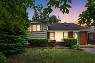 4821 W 105th Street, Oak Lawn, IL 60453 - Photo 1