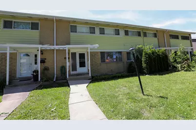 8029 W Lyons Street, Niles, IL 60714 - Photo 1