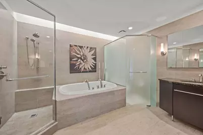 401 N Wabash Avenue #74D, Chicago, IL 60611 - Photo 25