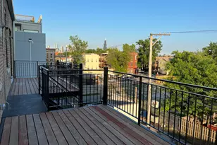 2217 W Chicago Ave, Chicago, IL 60622 - Photo 11