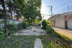 742 N Christiana Ave, Chicago, IL 60624 - Photo 7