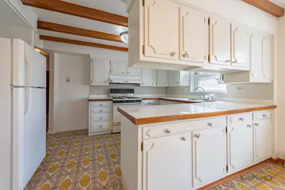 8417 W Berwyn Avenue #2, Chicago, IL 60656 - Photo 7