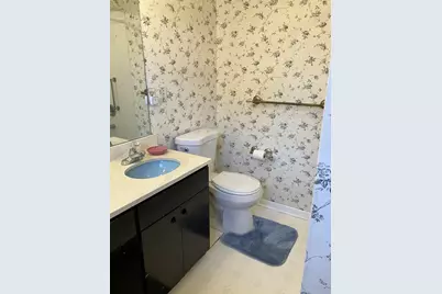 425 Crestmore Avenue, Mattoon, IL 61938 - Photo 13