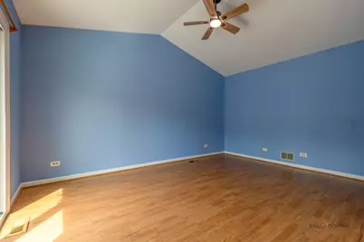 1687 Templeton Court, Mundelein, IL 60060 - Photo 11