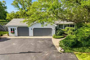 13862 W Adams Road W, Wadsworth, IL 60083 - Photo 3