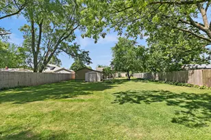 66 E North Ave, Cortland, IL 60112 - Photo 19