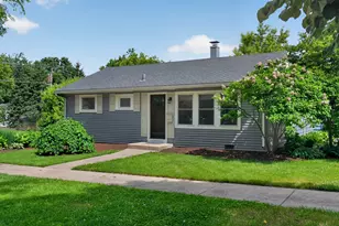 100 N Park St, Westmont, IL 60559 - Photo 25