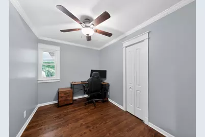 100 N Park Street, Westmont, IL 60559 - Photo 15