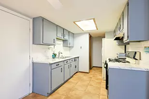 6254 Kit Carson Dr, Hanover Park, IL 60133 - Photo 5