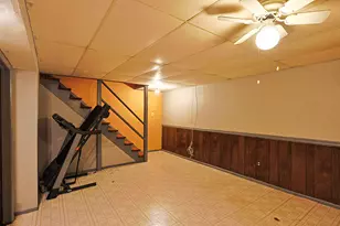 6254 Kit Carson Dr, Hanover Park, IL 60133 - Photo 11