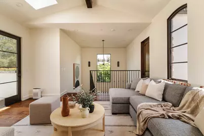 16037 W Junaluska Way, Pacific Palisades, CA 90272 - Photo 15