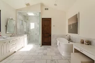 16037 W Junaluska Way, Pacific Palisades, CA 90272 - Photo 19