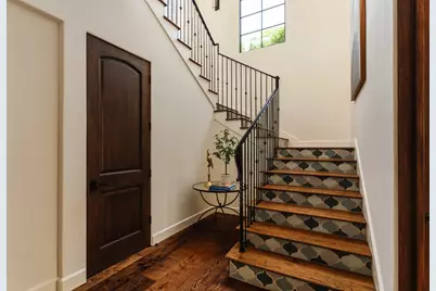16037 W Junaluska Way, Pacific Palisades, CA 90272 - Photo 13