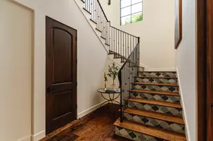 16037 W Junaluska Way, Pacific Palisades, CA 90272 - Photo 13