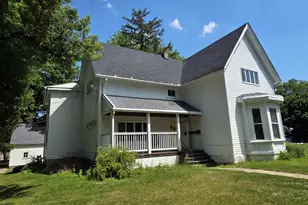411 N 6th St, Oregon, IL 61061 - Photo 3
