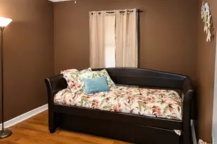 9823 S Drexel Ave, Chicago, IL 60628 - Photo 5