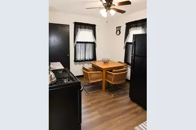 9823 S Drexel Avenue, Chicago, IL 60628 - Photo 9