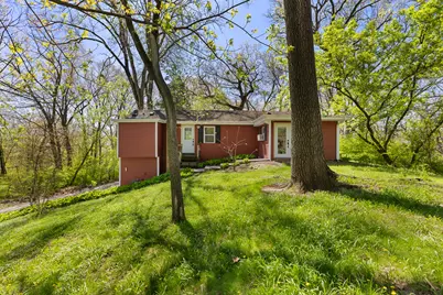 1010 Osage Drive, McHenry, IL 60051 - Photo 3