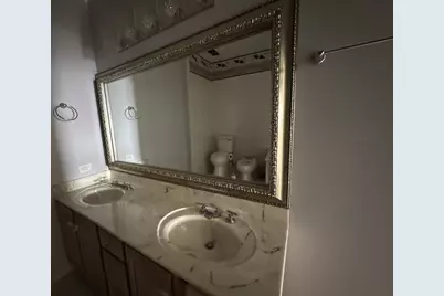 910 S Michigan Avenue #1615, Chicago, IL 60605 - Photo 17