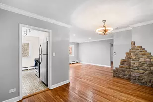 1441 W Farwell Ave, Chicago, IL 60626 - Photo 9