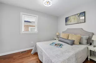 9139 S Oglesby Ave, Chicago, IL 60617 - Photo 7