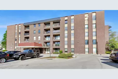6330 Lincoln Avenue #4G, Morton Grove, IL 60053 - Photo 3