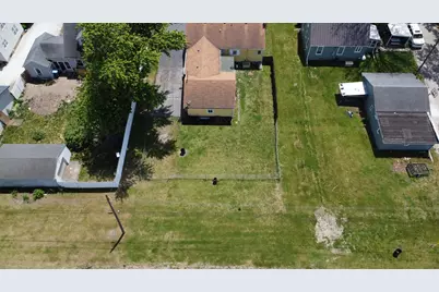 111 W McKinley Avenue, Milford, IL 60953 - Photo 9