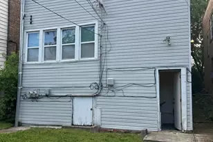 7637 S Sangamon St, Chicago, IL 60620 - Photo 9