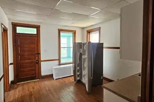 3823 N Bernard St, Chicago, IL 60618 - Photo 11