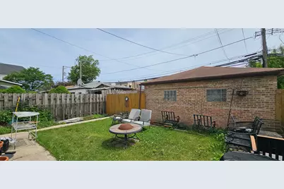 3823 N Bernard Street, Chicago, IL 60618 - Photo 19