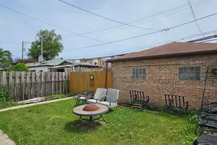 3823 N Bernard St, Chicago, IL 60618 - Photo 19