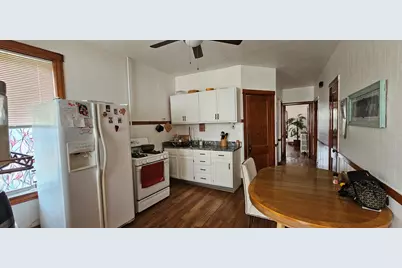 3823 N Bernard Street, Chicago, IL 60618 - Photo 5