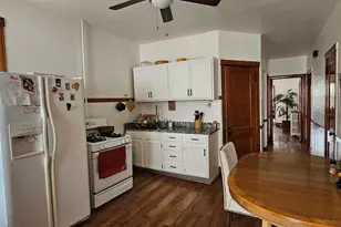 3823 N Bernard St, Chicago, IL 60618 - Photo 5