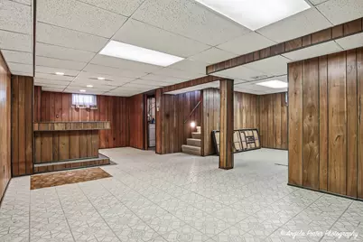 1972 Fargo Avenue, Des Plaines, IL 60018 - Photo 13