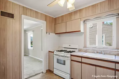 1972 Fargo Avenue, Des Plaines, IL 60018 - Photo 7